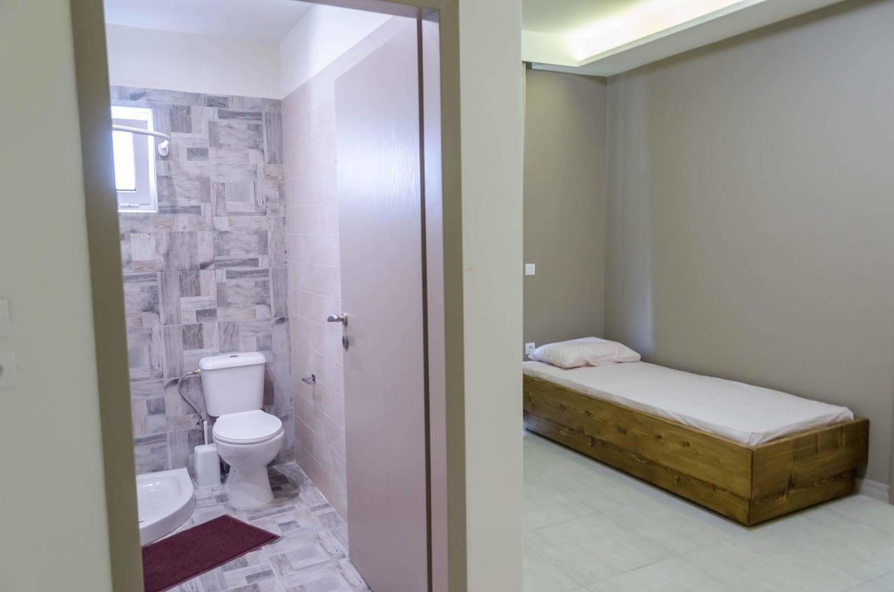 Maestro Apartments Фалираки Екстериор снимка
