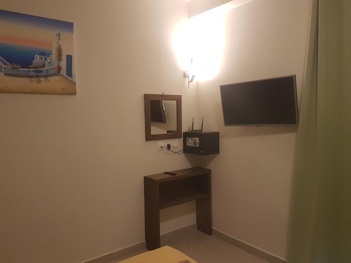 Maestro Apartments Фалираки Екстериор снимка
